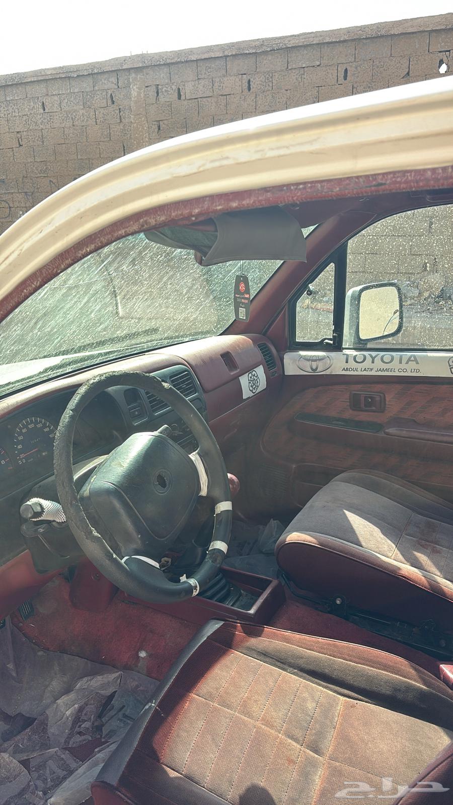 HiLux 200164523358735362114