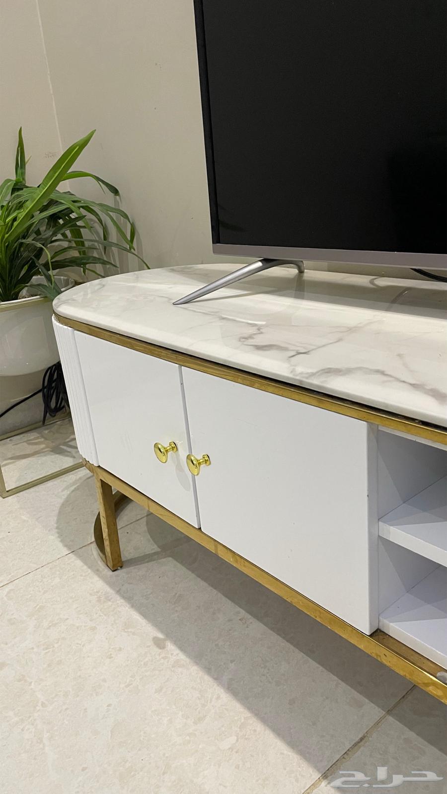 Plasma table and pure marble serving table64379616757635112