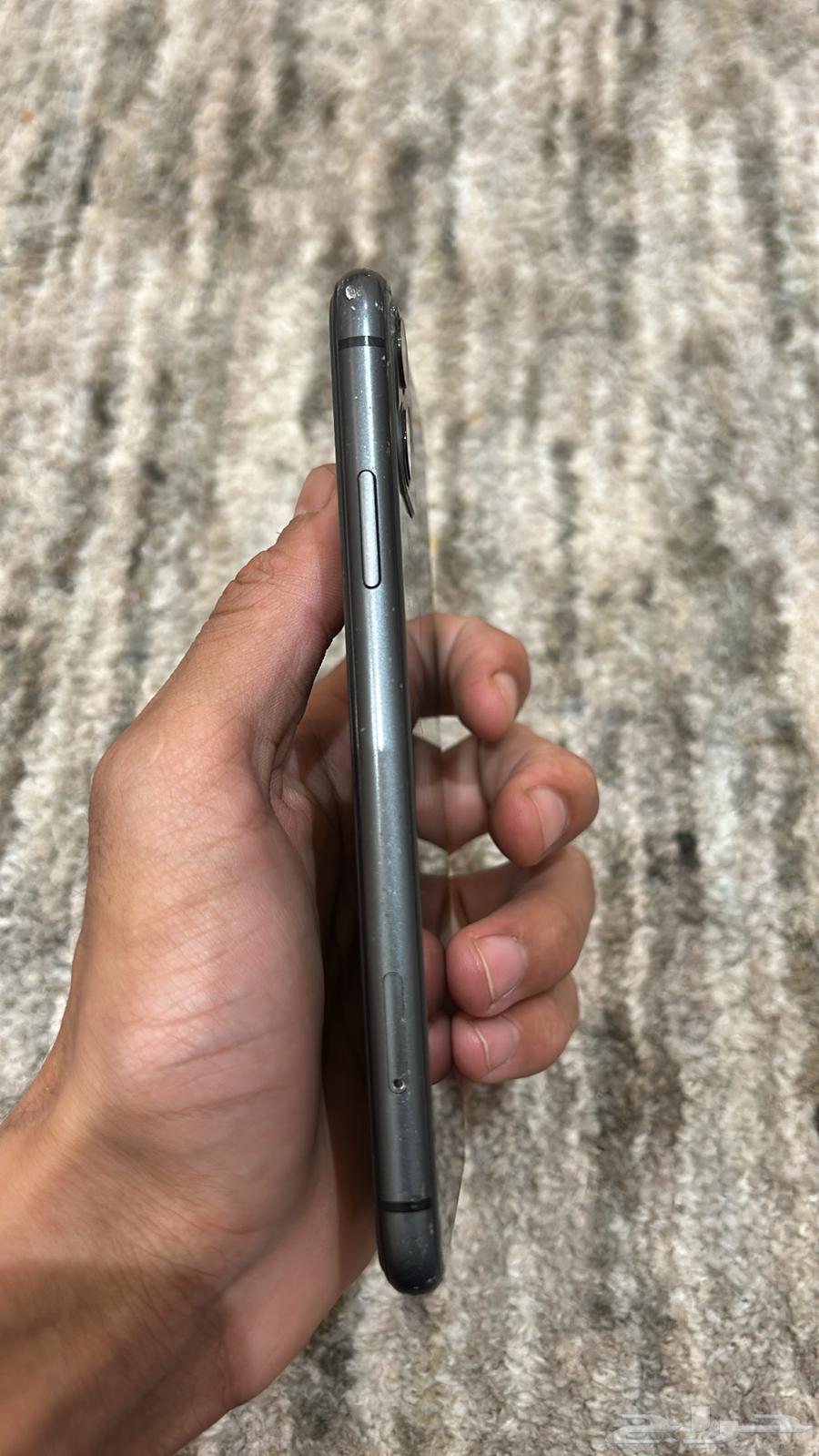 ايفون 11 للبيع64378905270145113