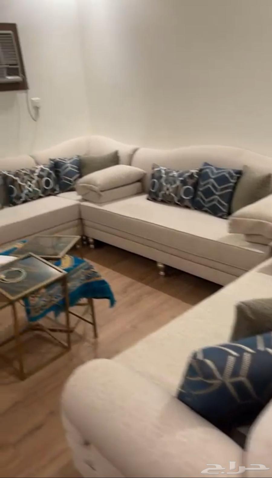 كنب64377870783362111