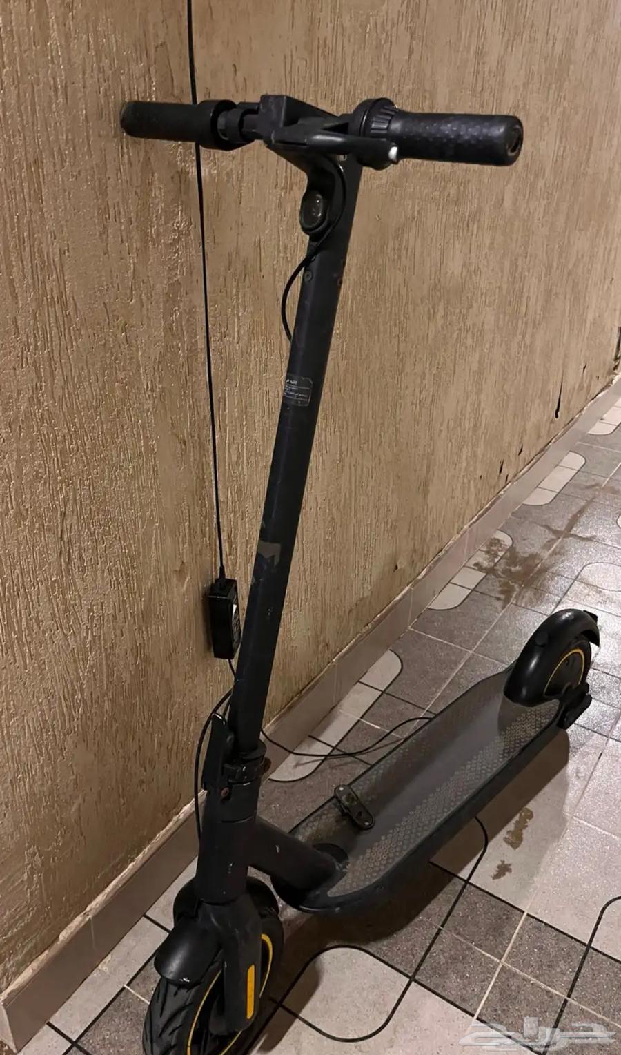 سكوتر كهربائي64385133583618112