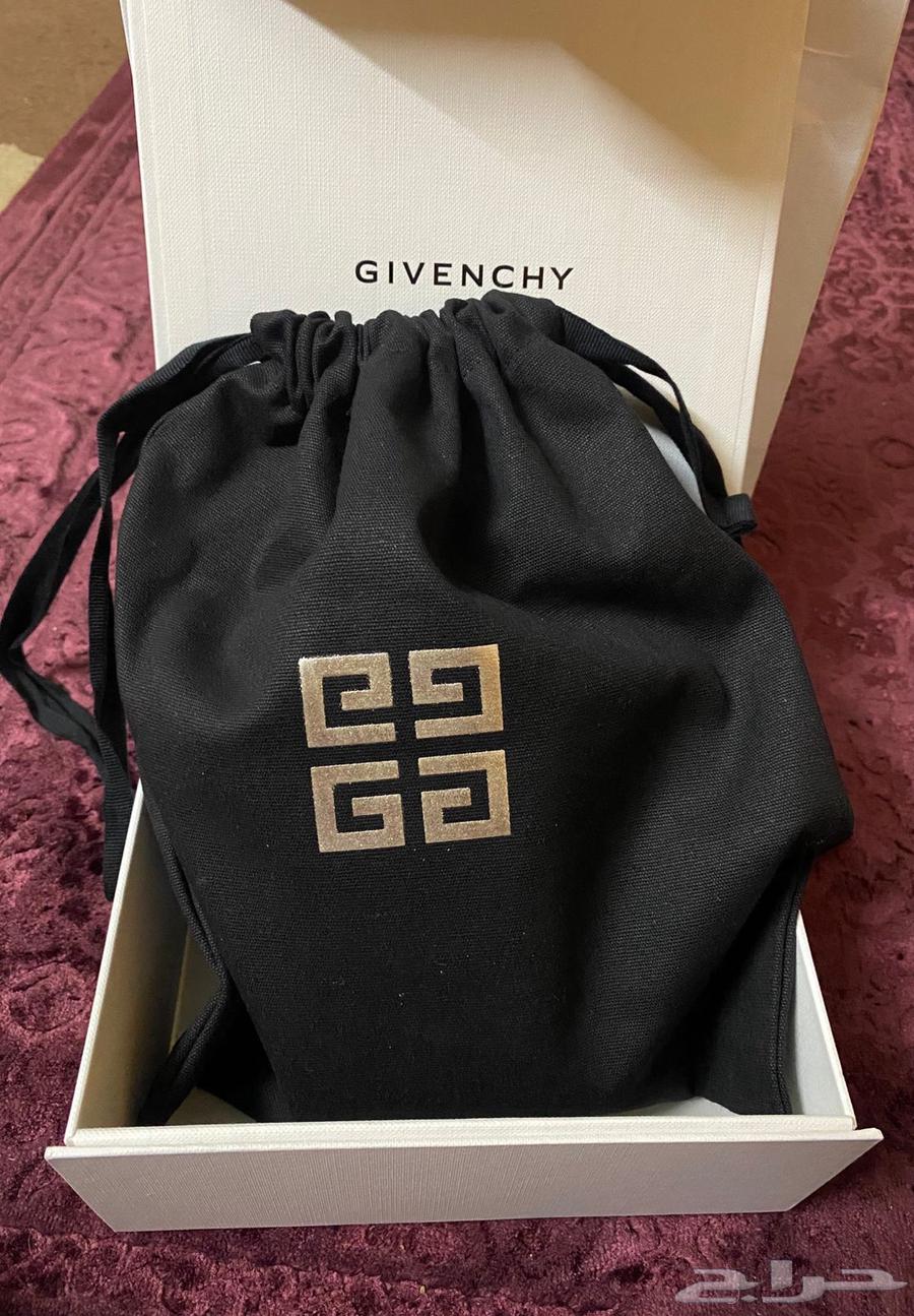 عطر  يفنشي فرنسي أصلي64387579059587111