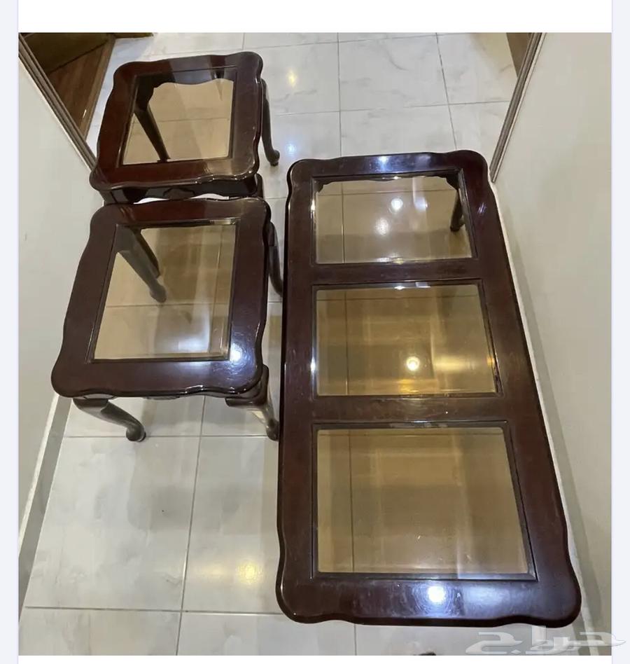 Tables and Chandeliers64386165949059112