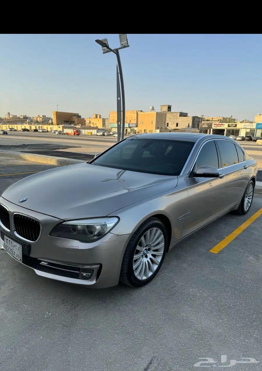 بي ام دبليو الفئة السابعه64535118611714112