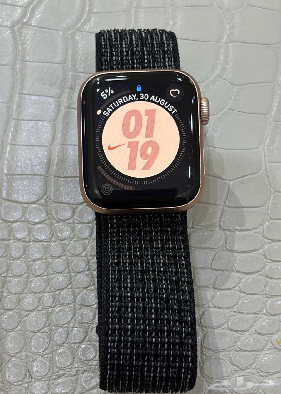 apple watch series 464383511853826111