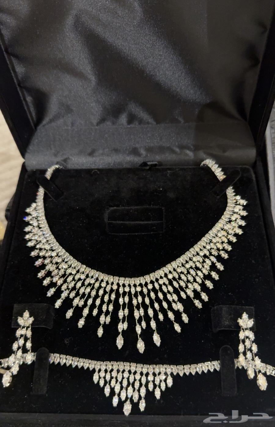 Zircon set64379195776770110