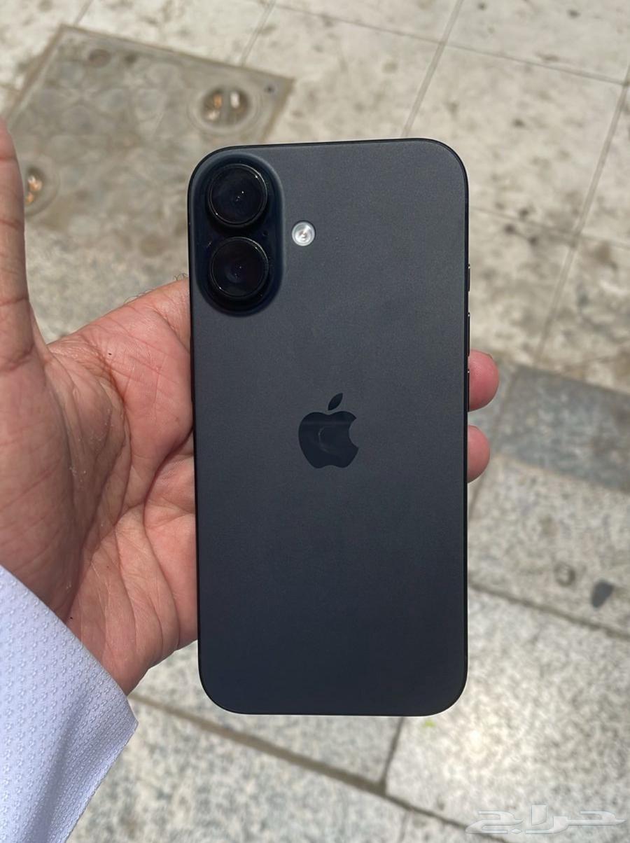 iPhone 16 Regular64379856718978110