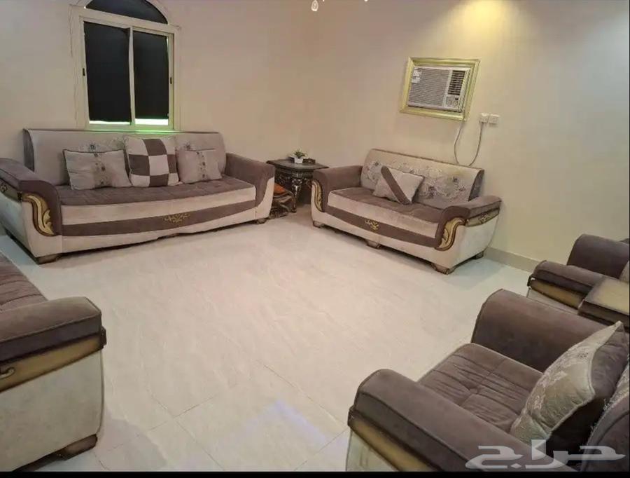 كنب مستعمل نظيف من 5 قطع64384217684867110