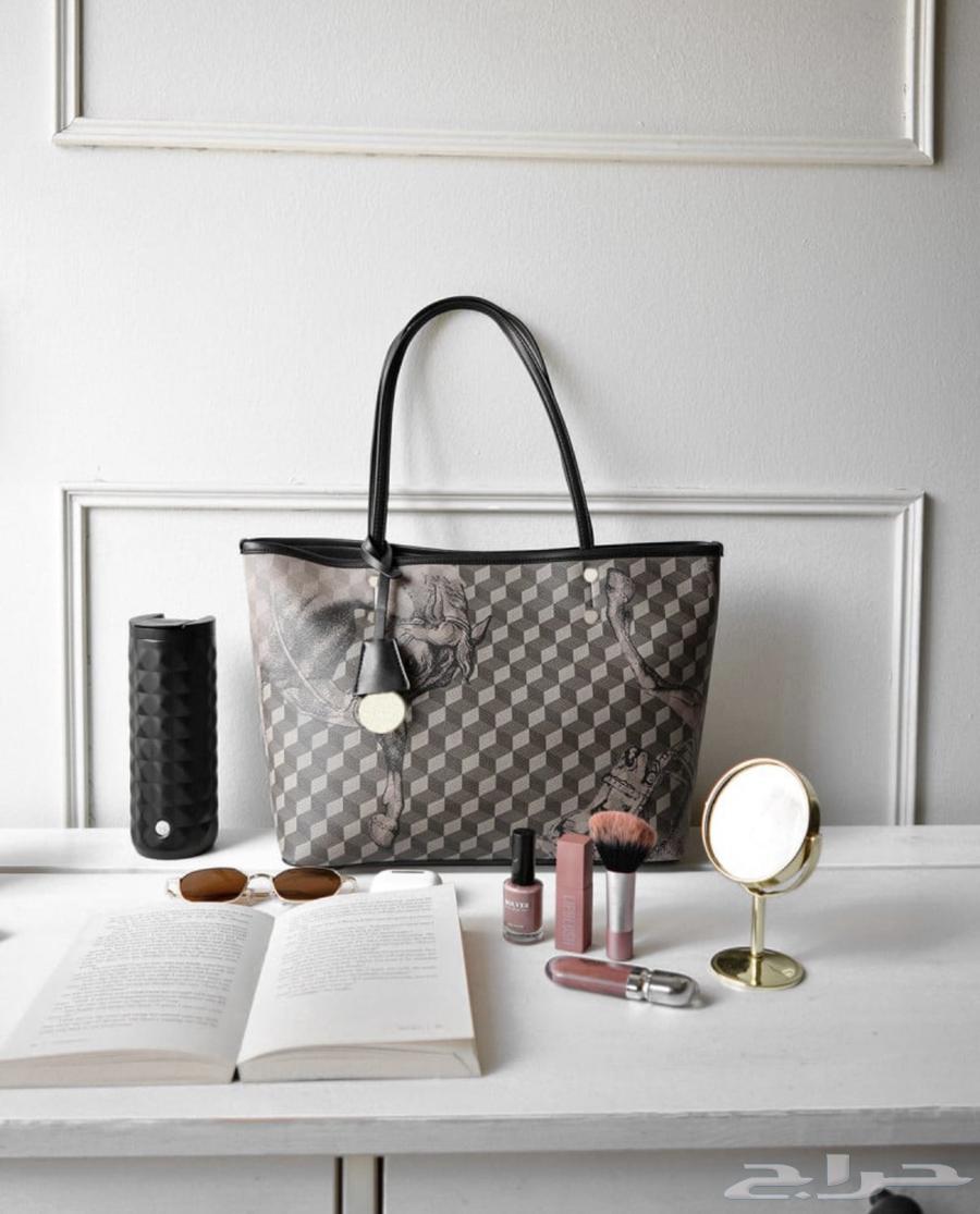 شنطة نسائية من الجلد بلون أسود64379370384771112