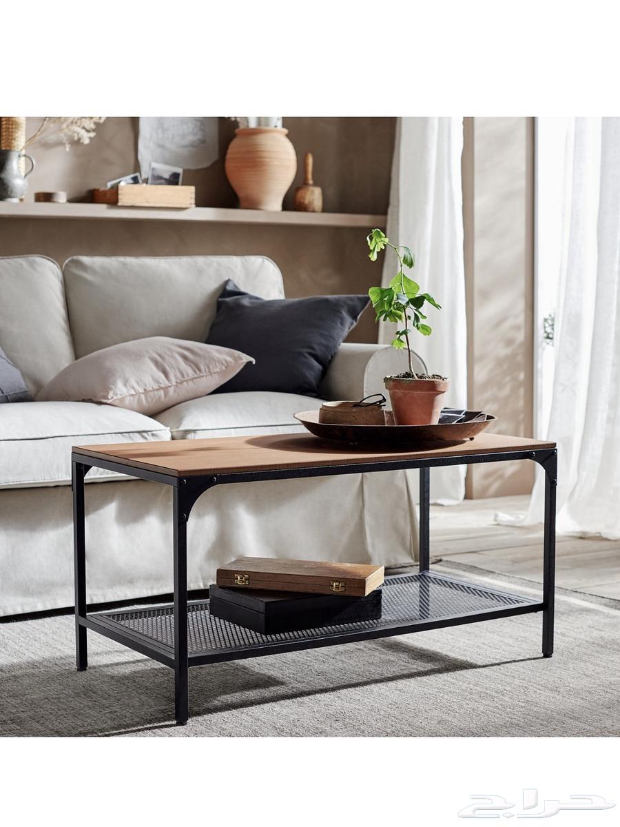 Service table64391324745602111