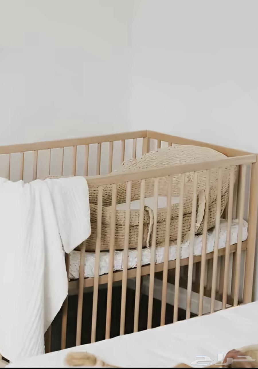 سرير اطفال ايكيا جديد64379210362114110