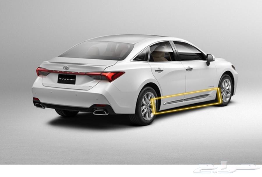 Toyota Avalon 2022 Door Handles and New Spoiler and Badges64524712135427111