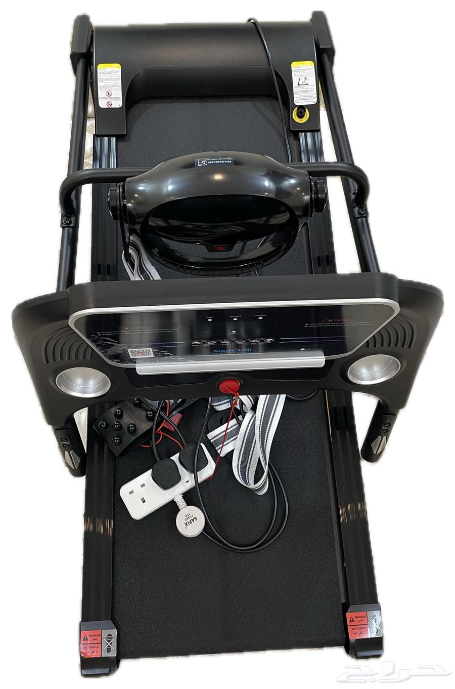 سير رياضي والغزال الطائر وستيبر 4 في 1 نظاف جدا64388976812674110