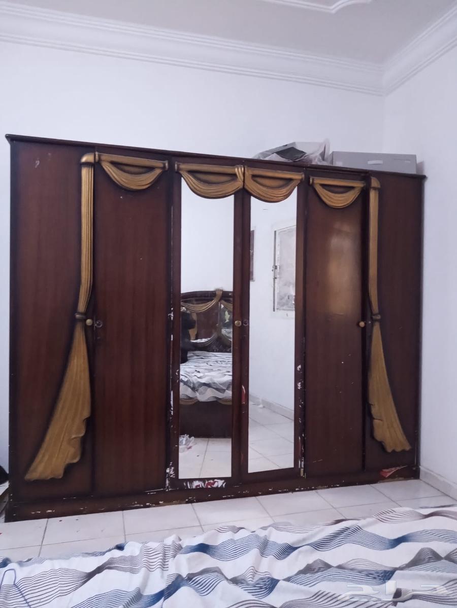 غرفة نوم مستعملة و كنبه64381342871042111