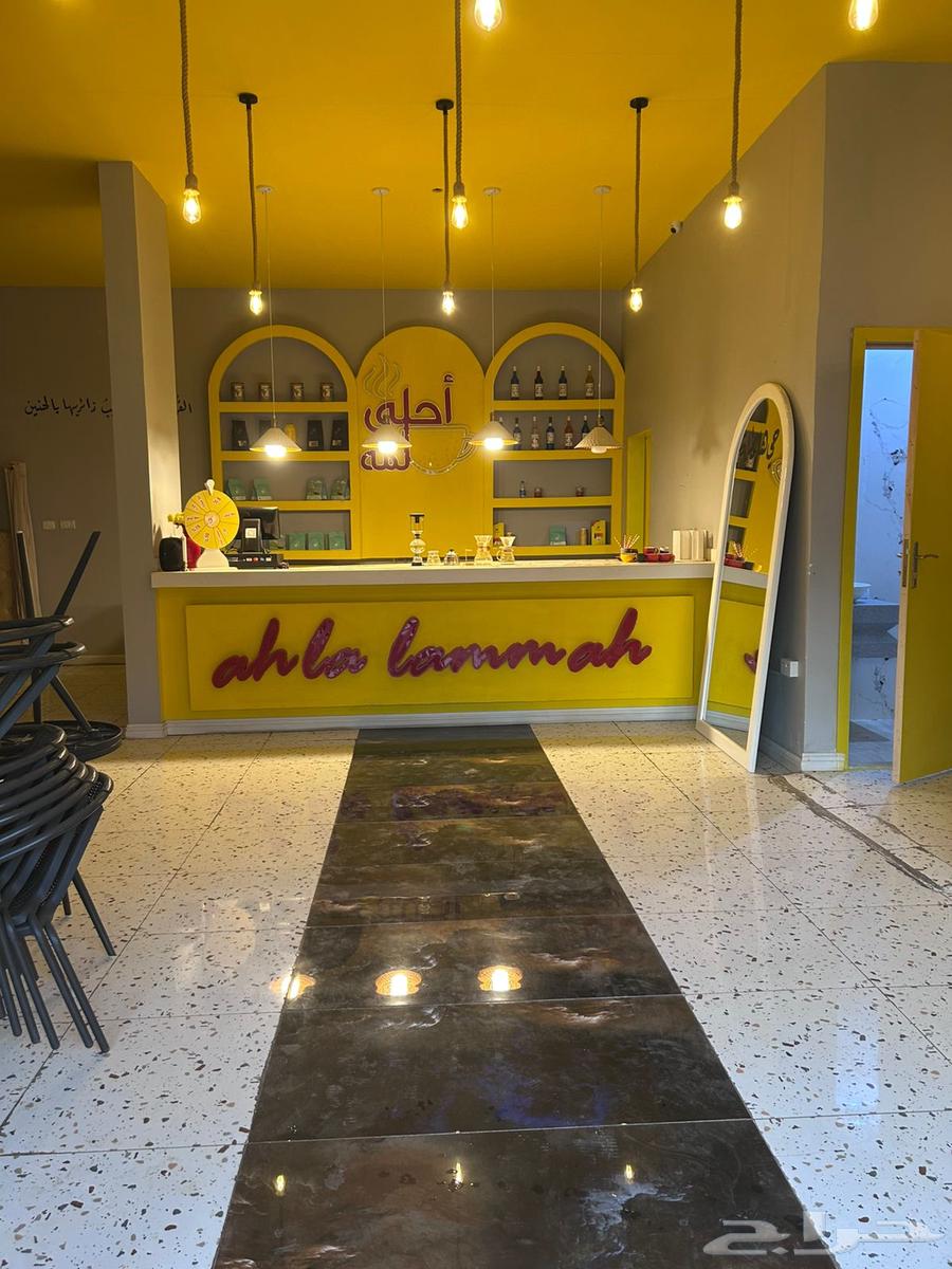 كافي و مطعم للتقبيل بكامل معداته وجلساته64384409925762110