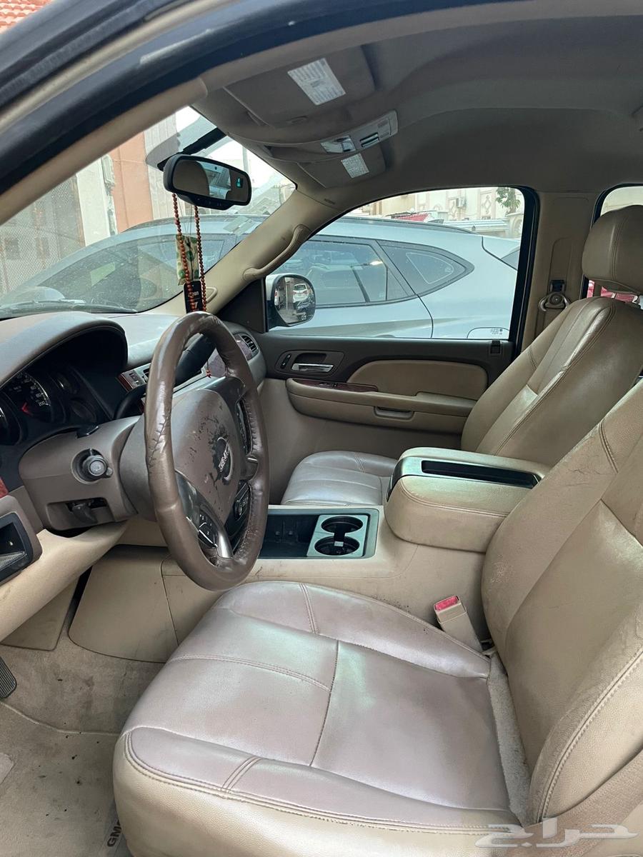 GMC يوكن XL موديل 2007 8L64526898419074114