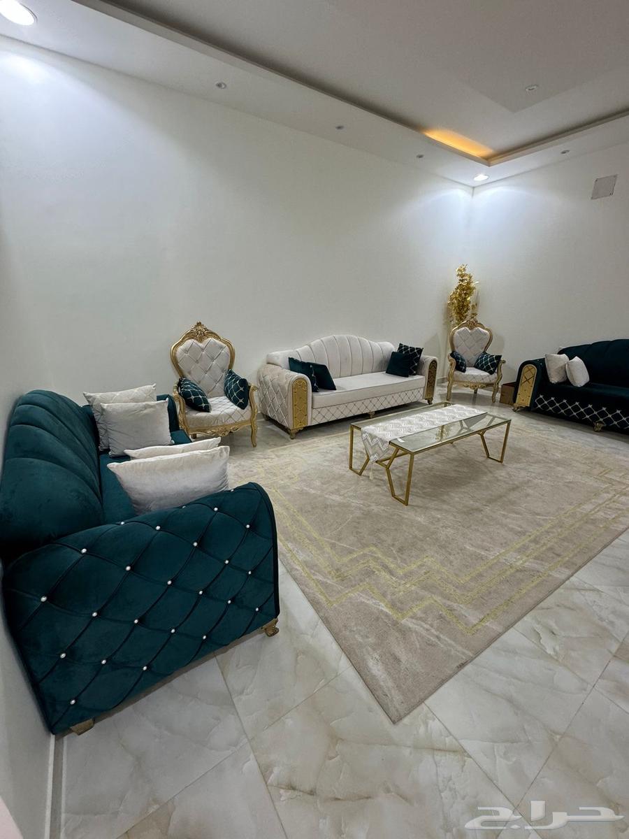 كنب نظيف للبيع منوه للمستخدم64378440374787110