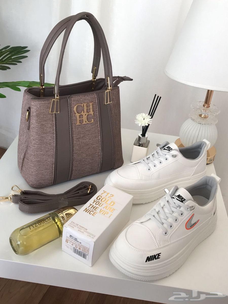 عروض لماركات مختلفه شنط وشوزات64391437399041114