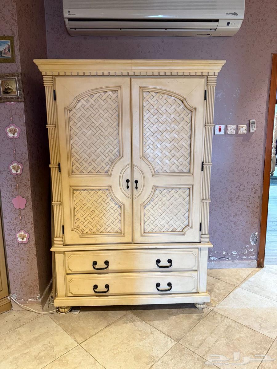 للبيع غرفة نوم مستعملة64384341508354112