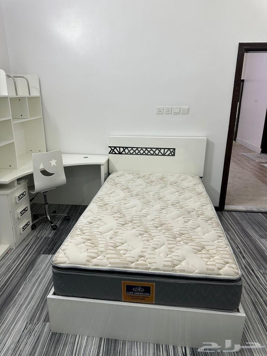 للبيع غرفة نوم مزدوج وغرفة نوم فردي   التواصل واتس64388051647491114