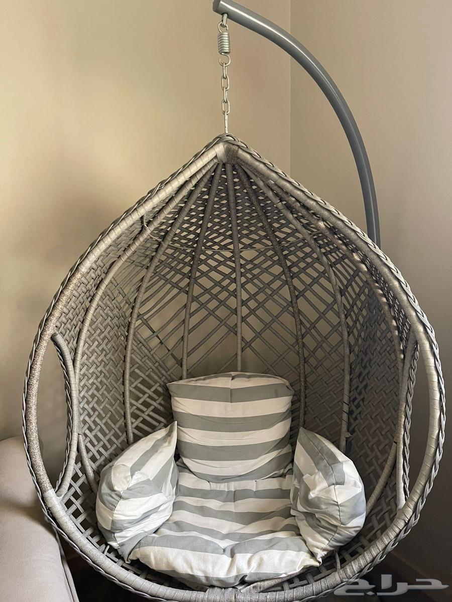 كنب مع كرسي هزاز للبيع64386993085059111