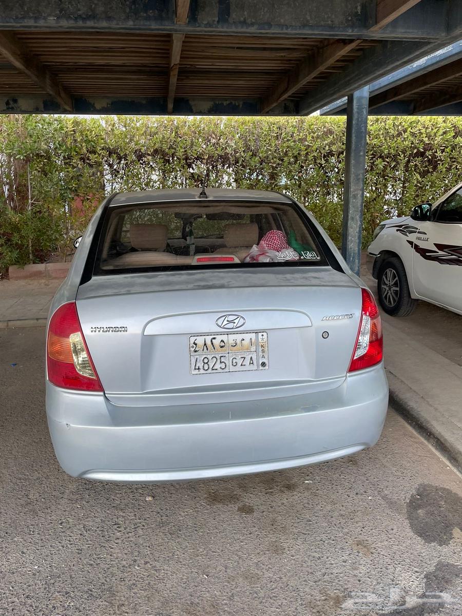 Accent Model 2010, manual transmission, clean, and registration renewed for one year64536028614145112