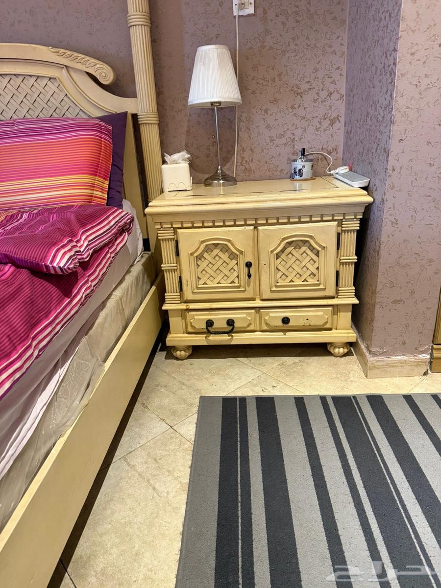 للبيع غرفة نوم مستعملة64384341508354113