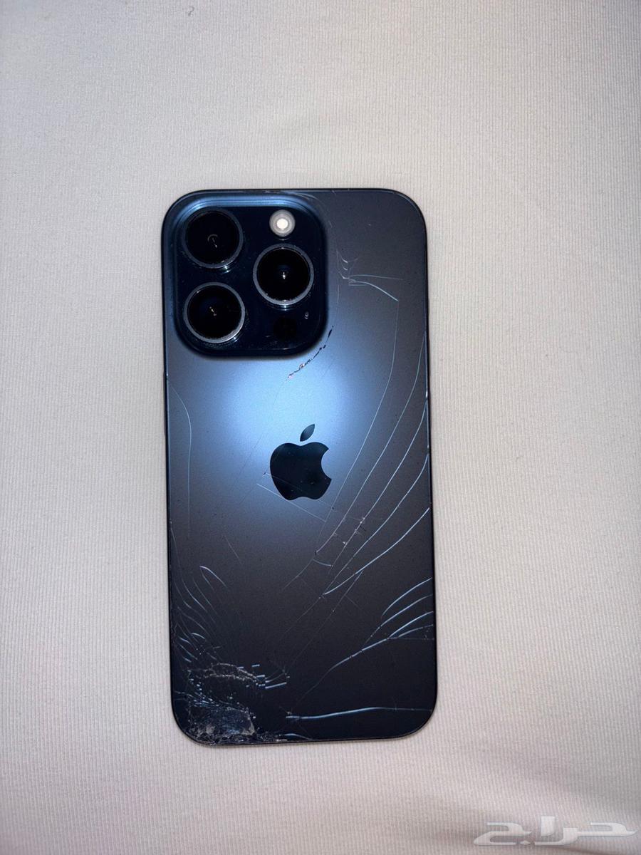 ايفون 15 برو64386431158657111