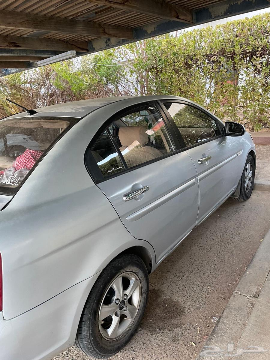 Accent Model 2010, manual transmission, clean, and registration renewed for one year64536028614145110