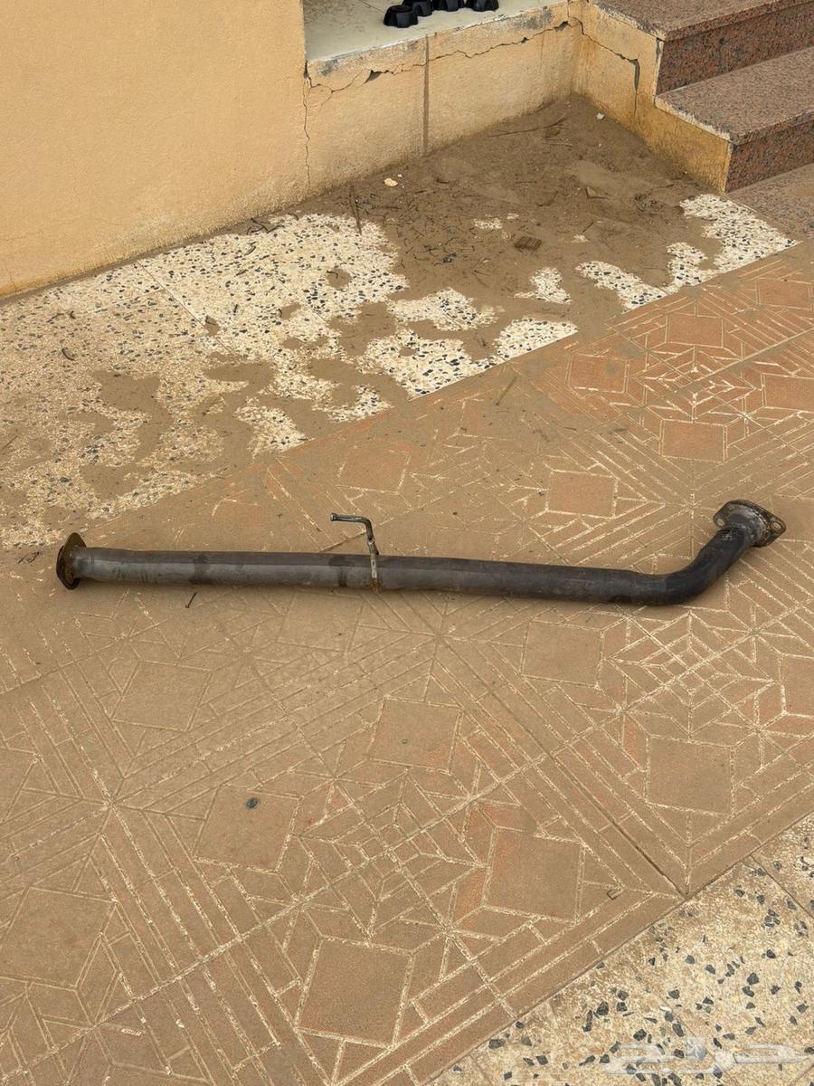 Toyota Hilux 2015 image and elbows below64534227654019110