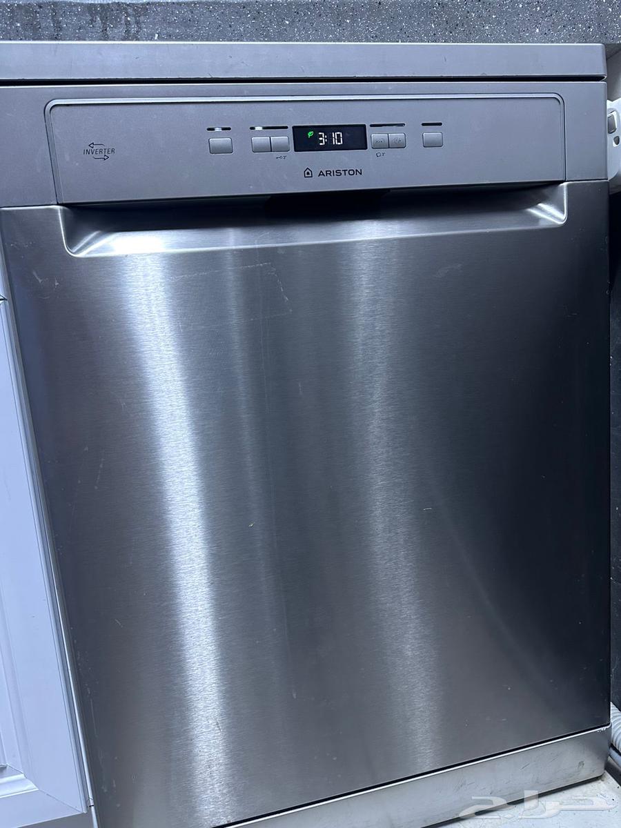 Ariston 7-program dishwasher64379370408195111