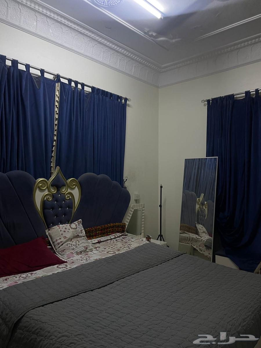 غرافه نوم للبيع اشتريتها بقيمة 6000ريال سعودي64389516342529111