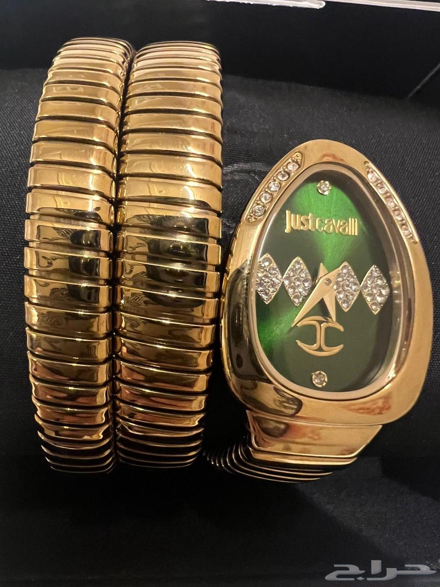 ساعة يد من اون تايم لبسه وحده جديده64379631353601110