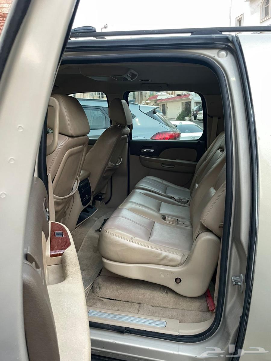 GMC يوكن XL موديل 2007 8L64526898419074111