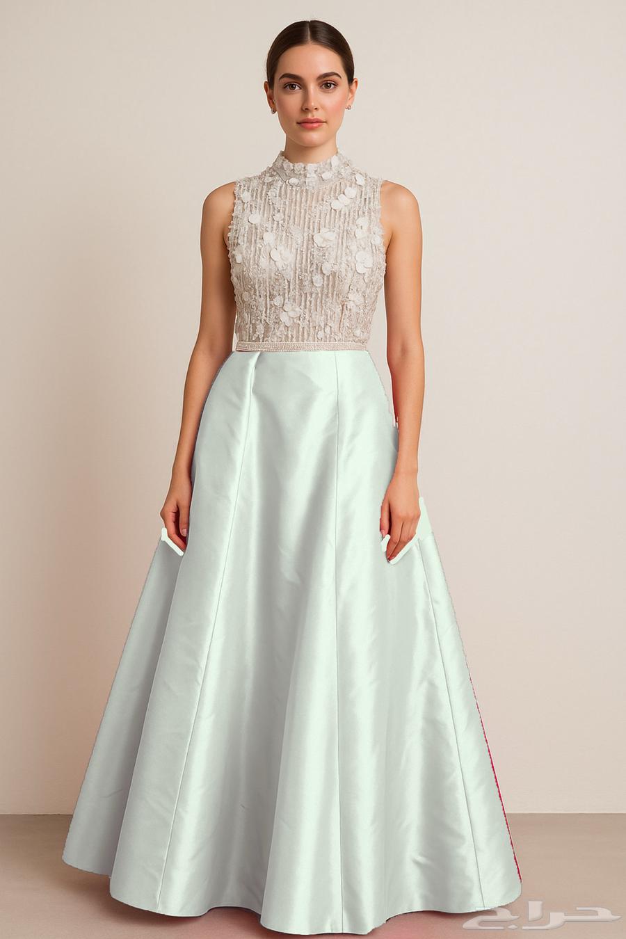 هذا طقم تنورة وبلوزة عرضت كل تفاصيله وشغلة جدا  دقيق ونظيف64386151994625110