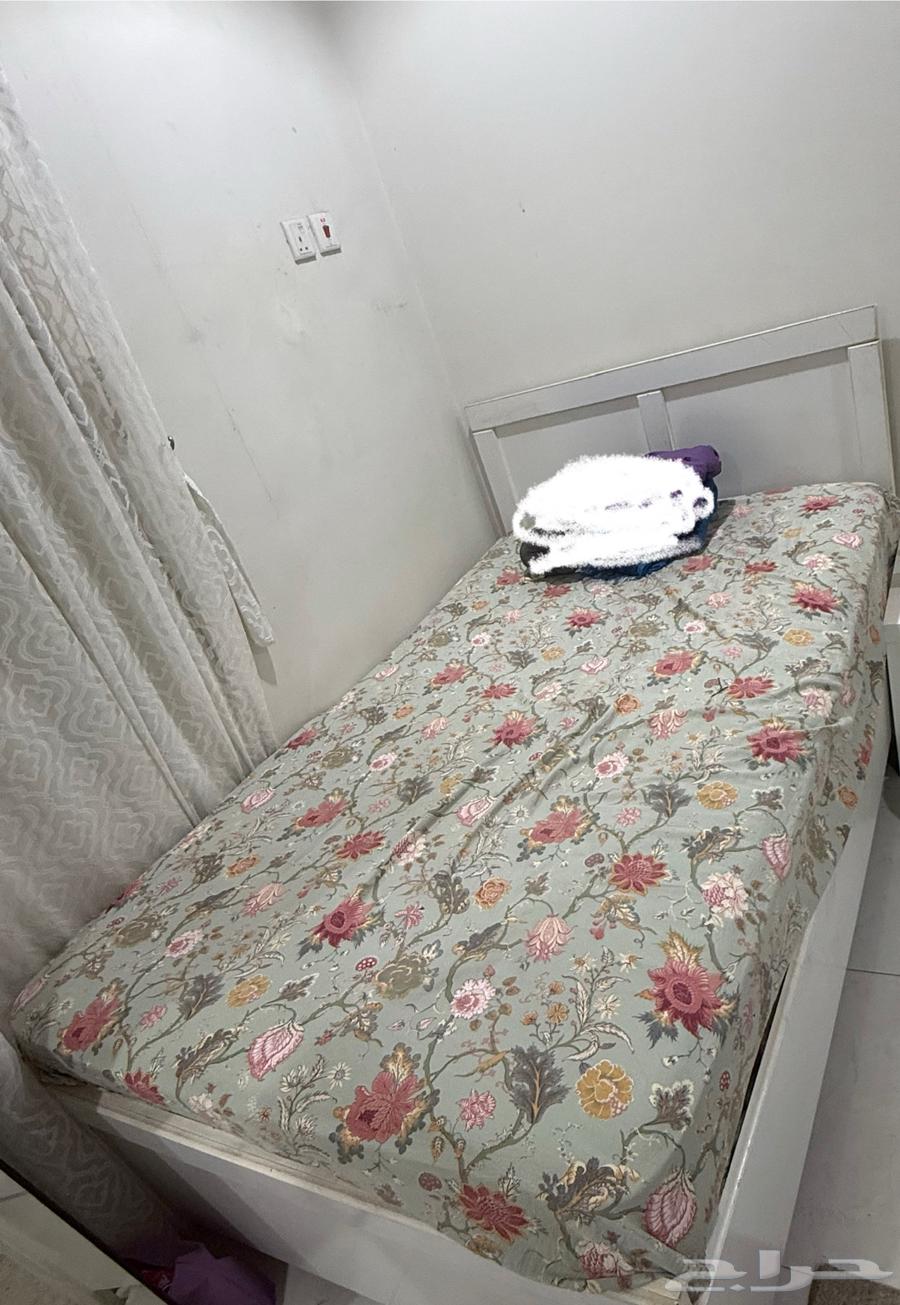 غرفة نوم ومكتبة تلفزيون64387132327425110