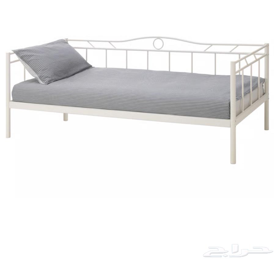 سرير من ايكيا للبيع64378803535617110