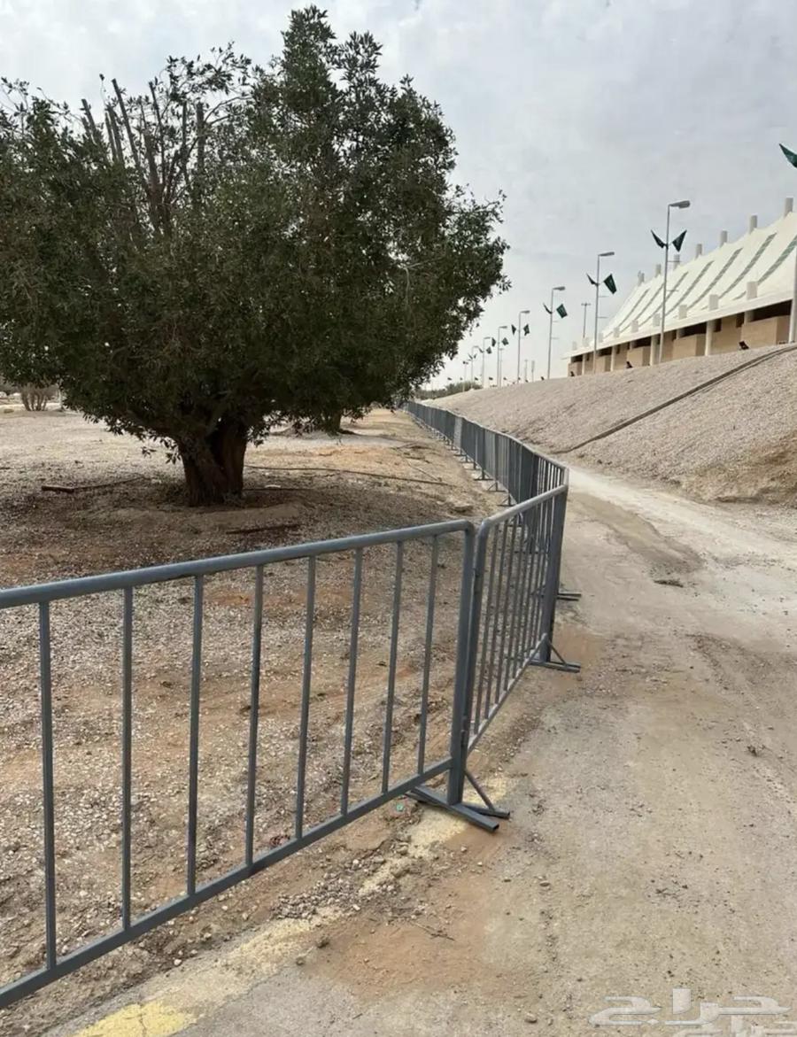 حواجز تنظيمية بأفضل الأسعار للأجار او البيع64377432939522112