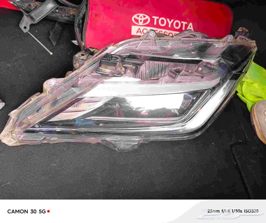 انوار يارس وكالة الأيمن يوجد به كسر خفيف ولا يوجد عيوب أخرى64521440234626110