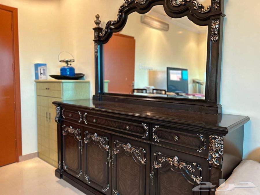 للبيع بشكل عاجل اثاث متنوع64386543327490114