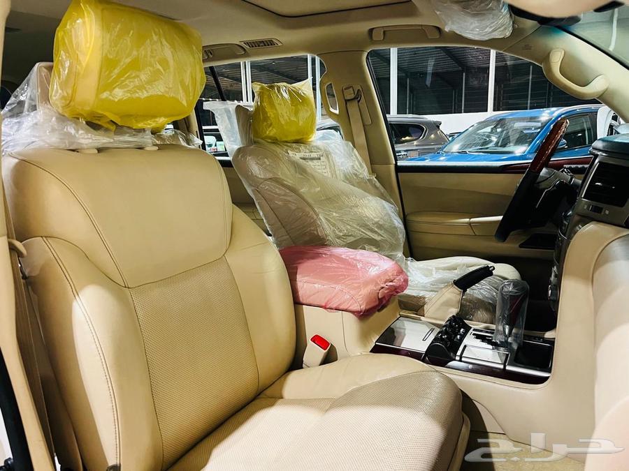 Lexus 2013 LX570 S (Excellent Condition)64523344323841114