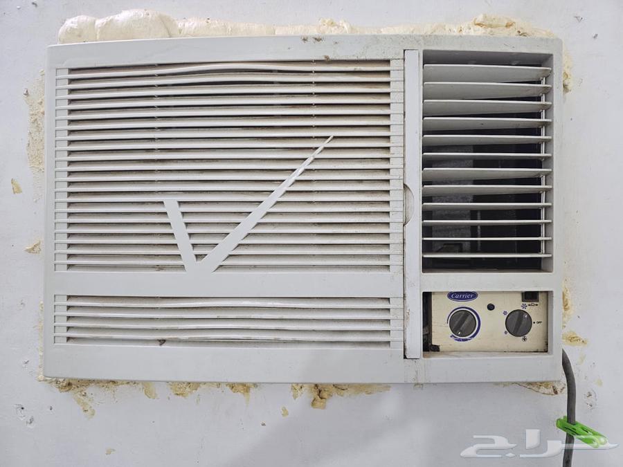 عندي 4 مكيفات للبيع نظيف64386374367618111