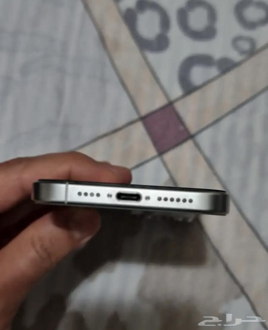 جوال ايفون 15 برو ماكس64377783519361112