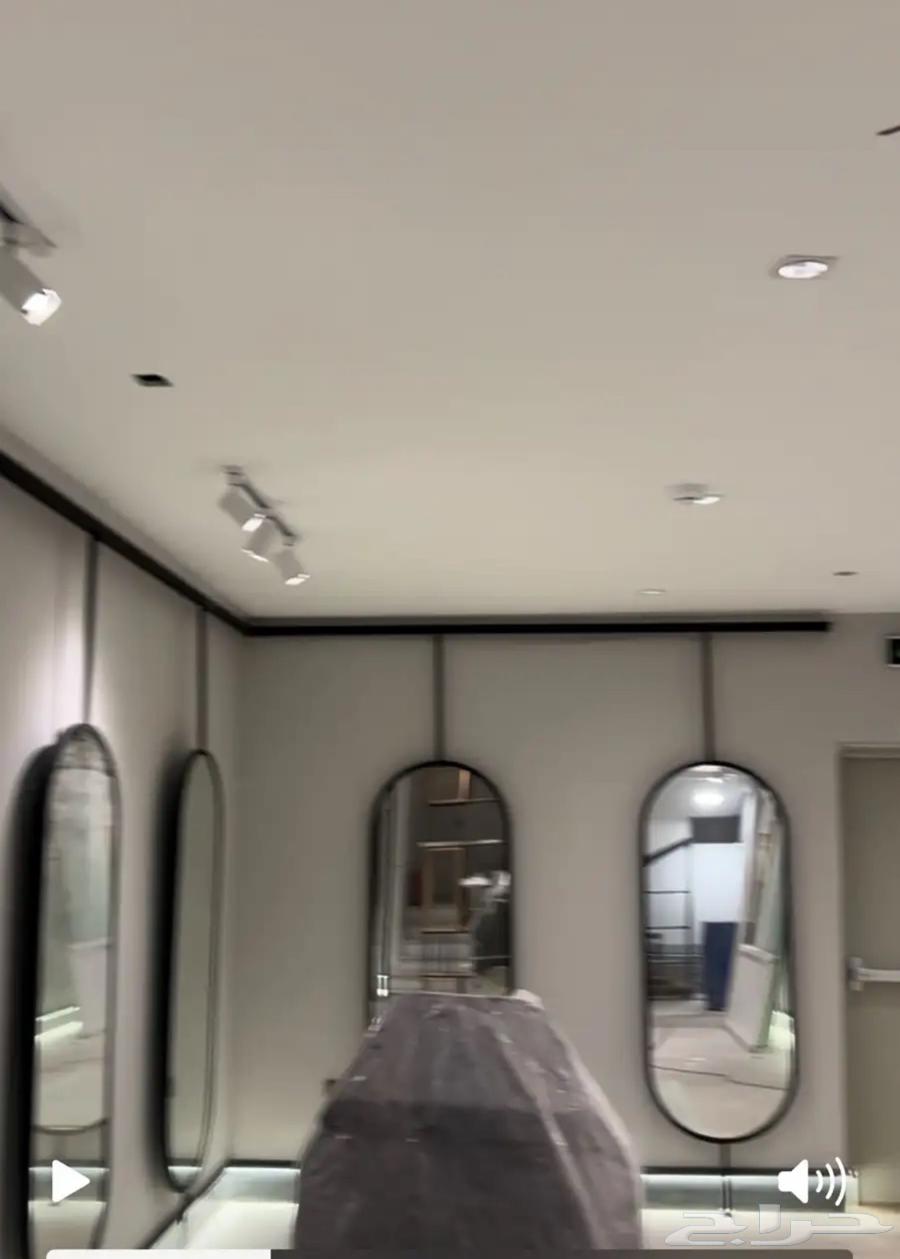 للبيع مطبخ ومرايات64390263851907113