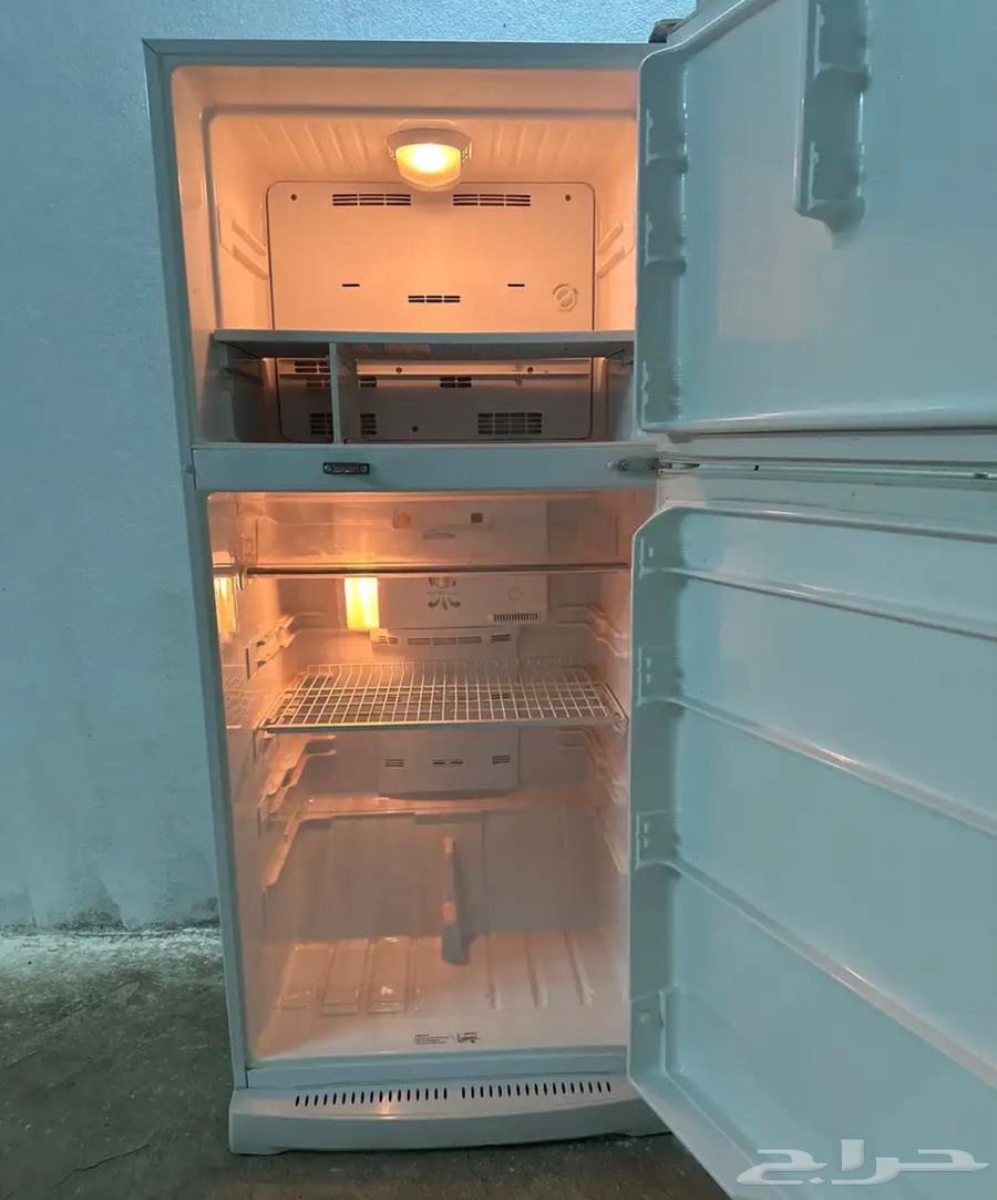 ثلاجه للبيع64387550676481111