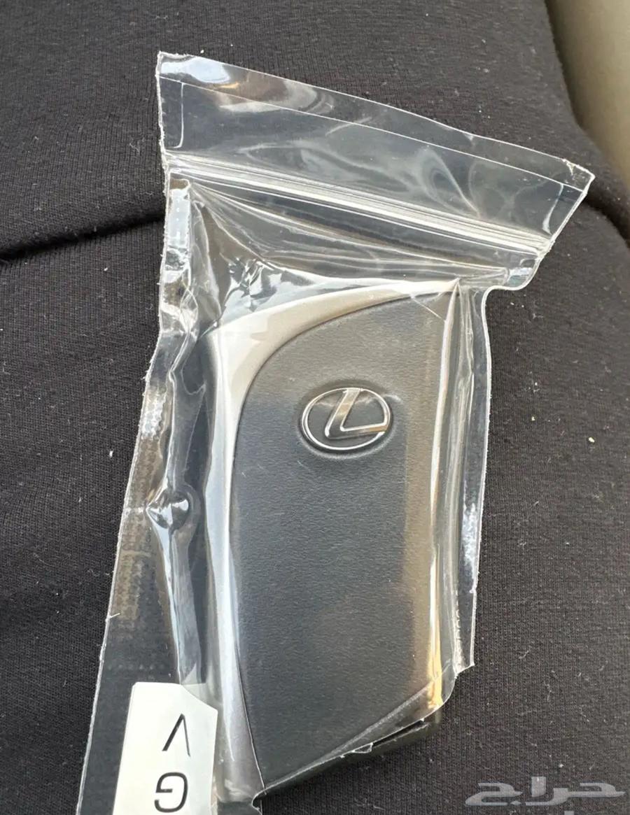 For sale Lexus key, urgent sale from 2016 to 202564533691324034111