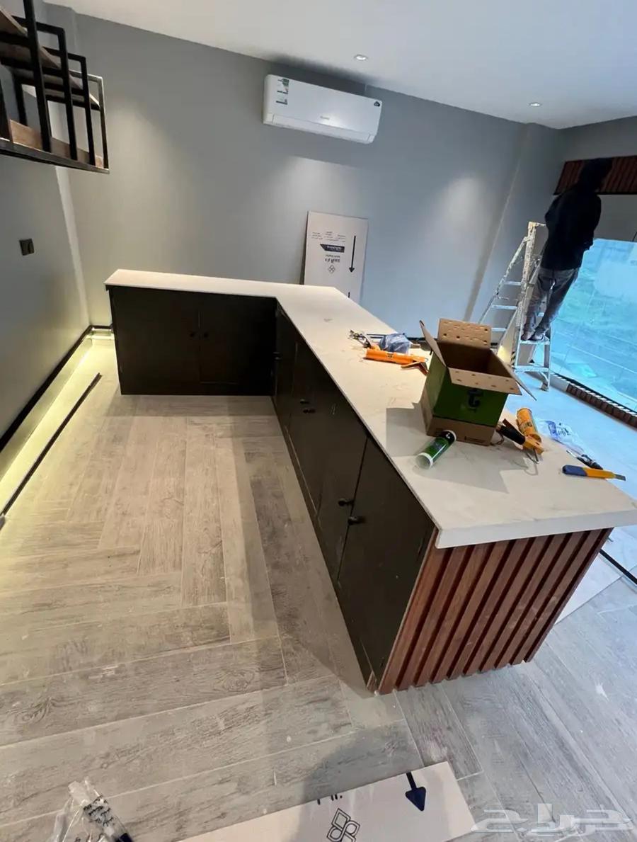 للبيع مطبخ ومرايات64390263851907110