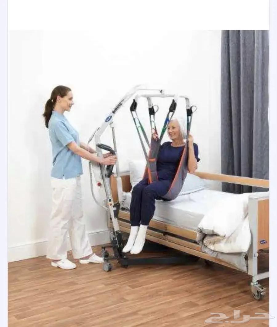 رافعة كبار السن والمرضى64392127938306110
