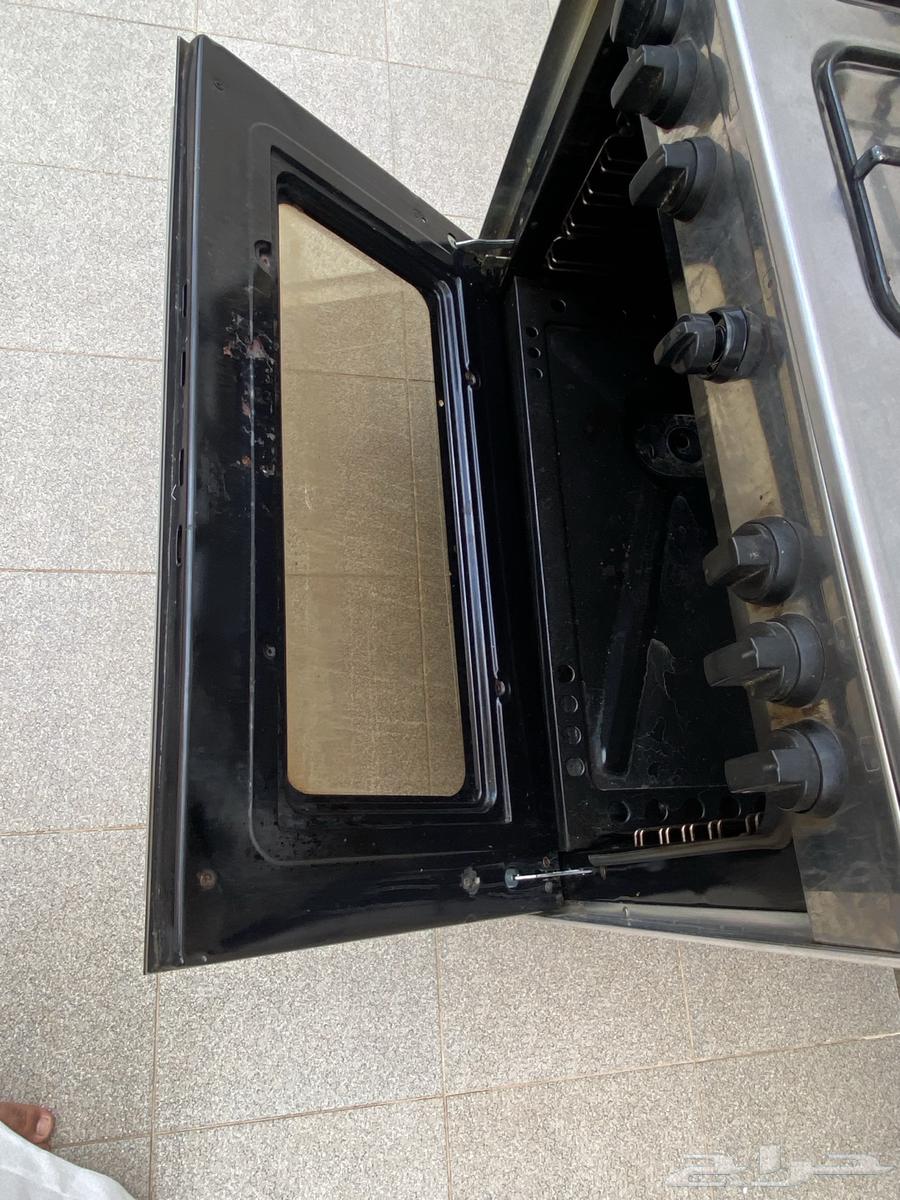 فرن غاز للبيع كل شي شغال64387188151683113