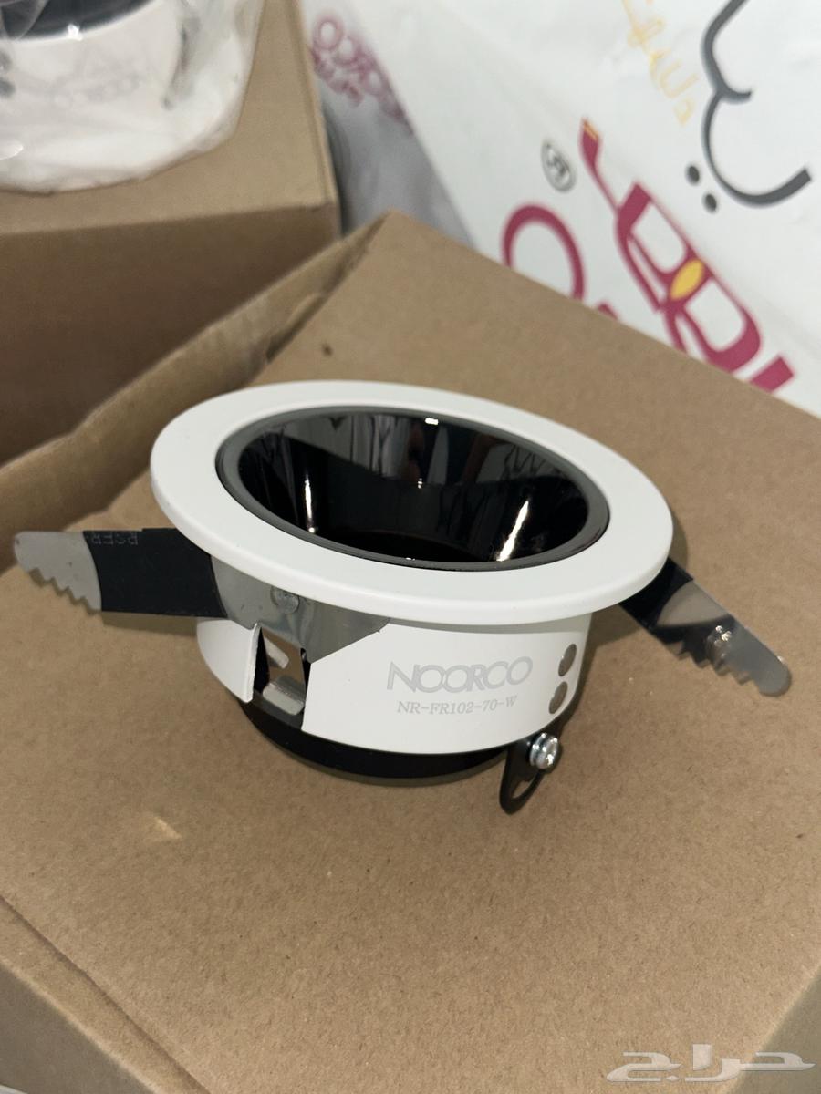 10cm Anti-Glare Frame from Mishkati64392210200321111